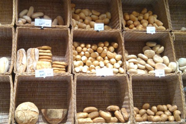 イタリアのパンの種類は日本と違う イタリア日和
