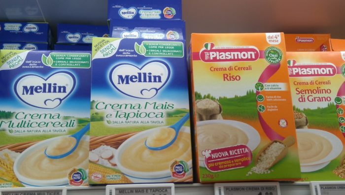 イタリアの離乳食で使用されるトウモロコシ粉と米粉